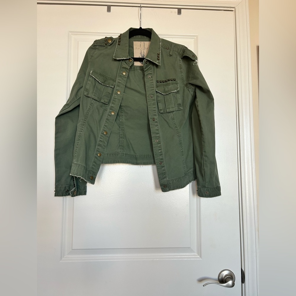 Anthropologie button up green shirt woman’s 8